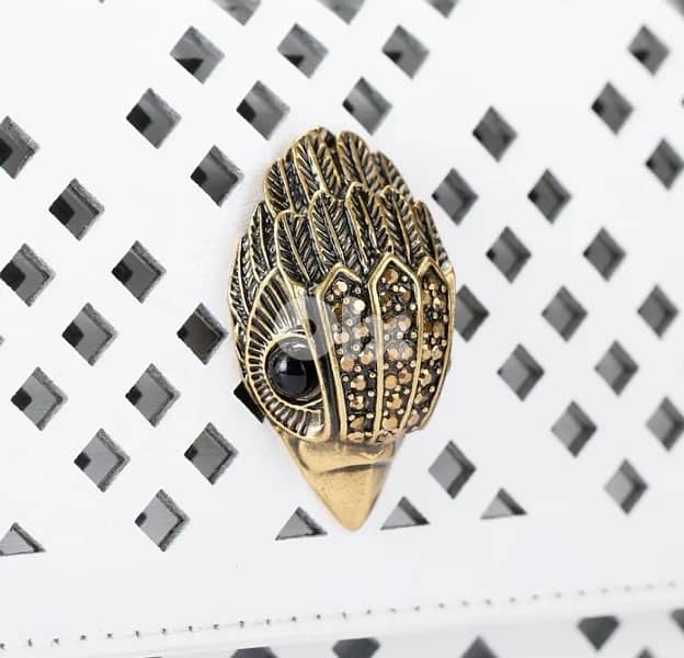 KURT GEIGER LONDON 4