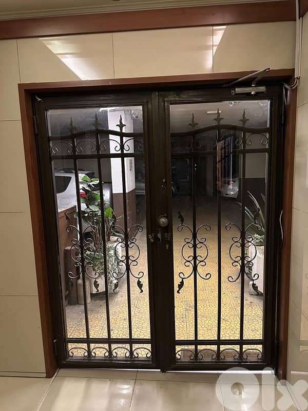 iron doorبوابة حديد 0