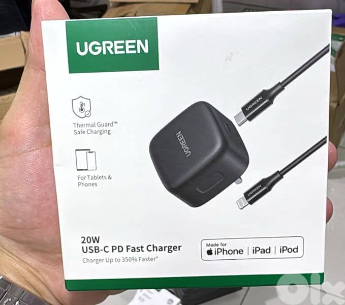 Ugreen 20w usb-c Pd Fast charger 3 pin with 1m lightning cable black 0