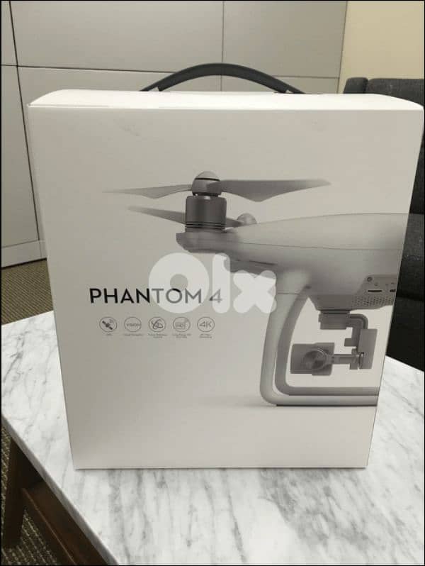 Dji phantom 4 drone 0