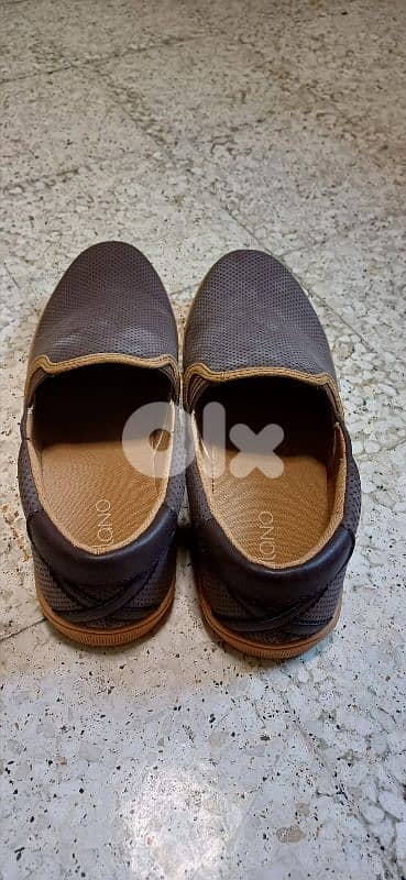 Milano Shoes 43 (20$) 3