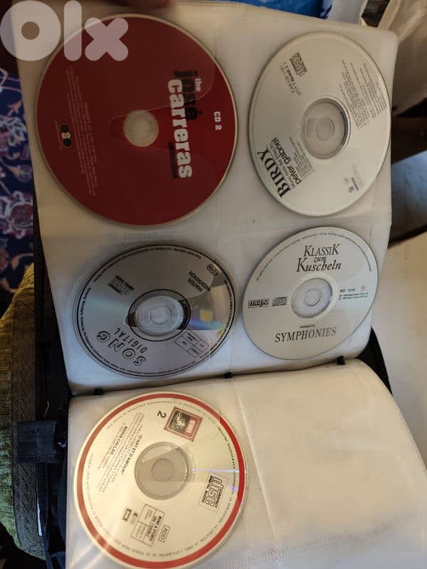 85 original cd's,music,with original vintage bag 8