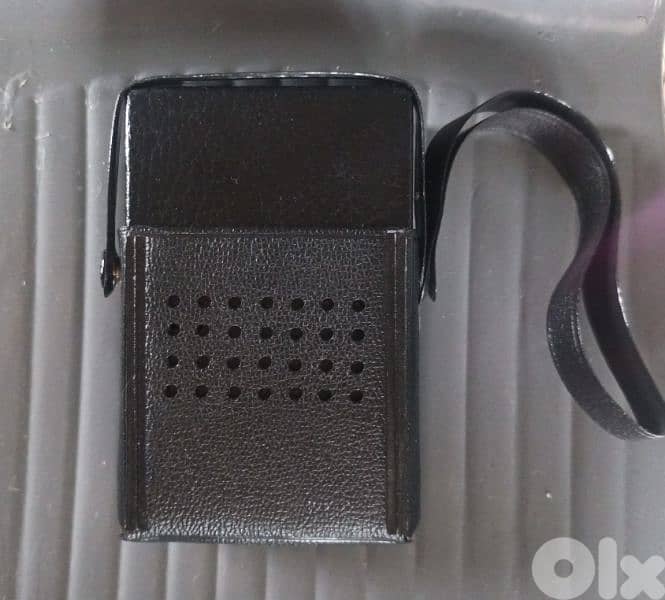 راديو صغير الماني موجة AM شبه جديد بضاعة اوروبية 2