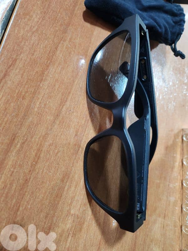 Rayban sunglasses with built in bose speakers 3