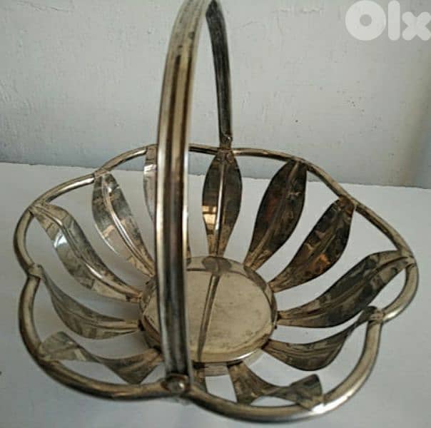 Vintage basket - Not Negotiable 0