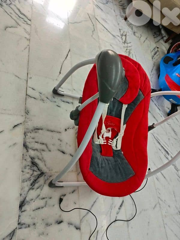 Baby Care Swing 1