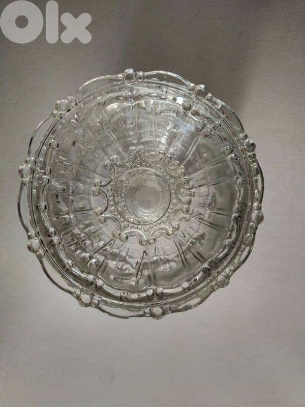 5 round glass cups - Not Negotiable 2