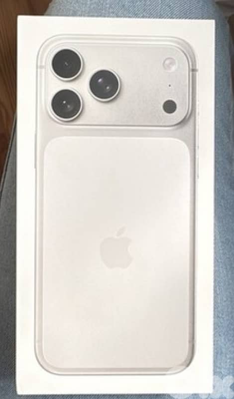 IPHONE 17 PRO MAX 0