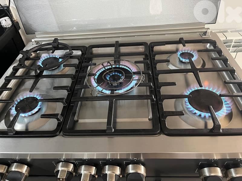 غاز اسود وفضي 5