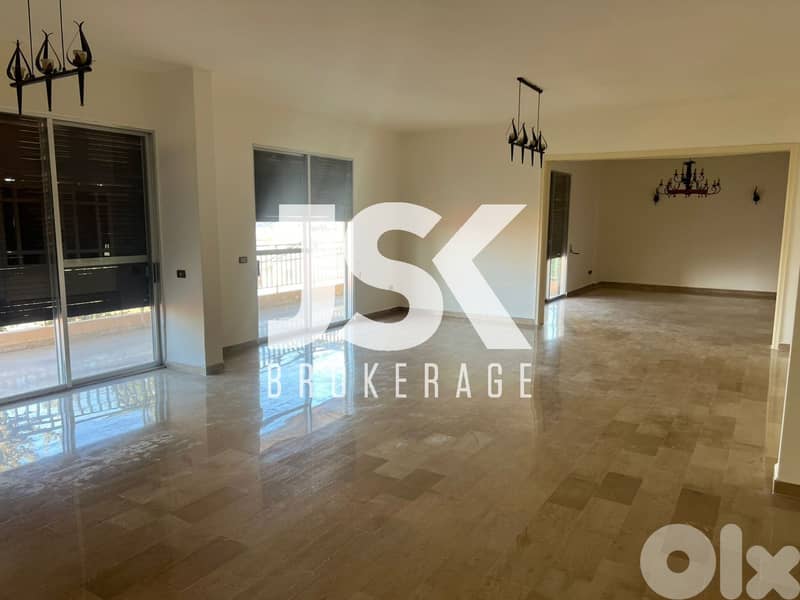 L19882 - Spacious Apartment For Sale in Dawhet Aramoun 0