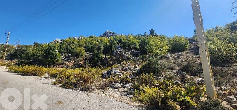 Prime land in Achkout for Sale - أرض للبيع في منطقة عشقوت 3