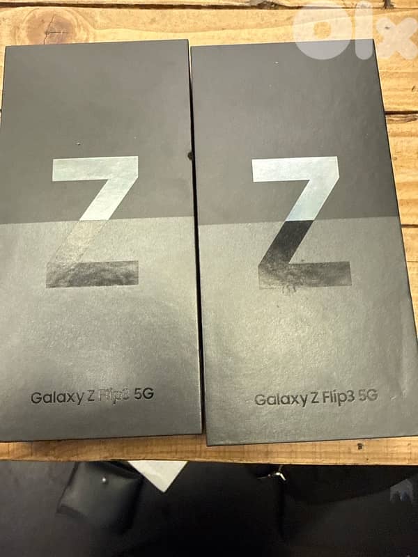 samsung zflip 3 5g brand new arabic 0
