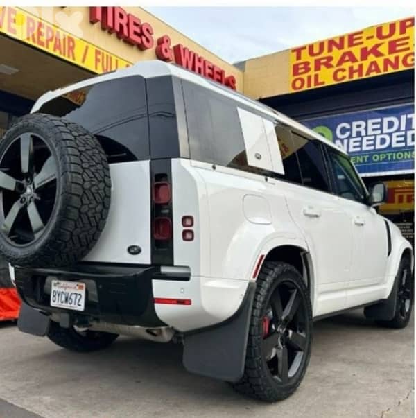 Defender Rims and Tires for sale 0