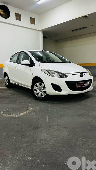 Mazda 2 2015