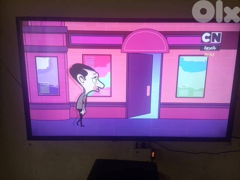 تلفزيون HITACHISMART مستعمل اسبوع واحد فقط 3