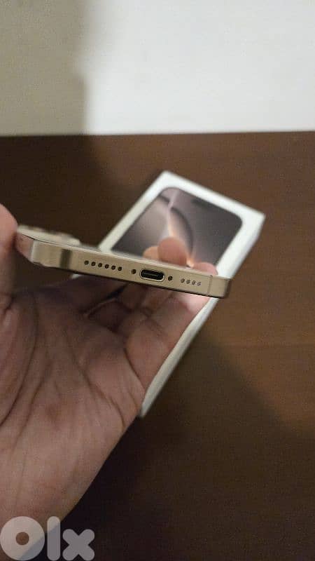 16 pro max استعمال بسيط 1