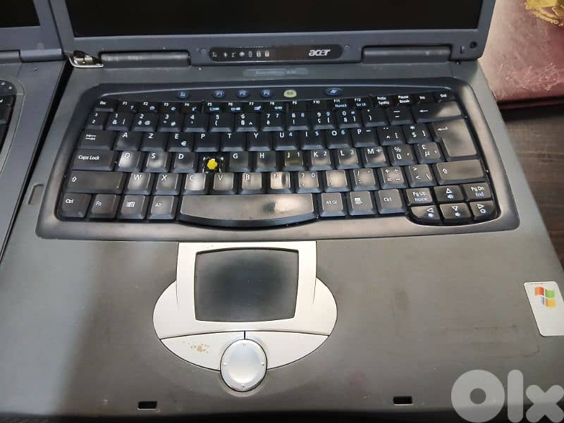 2 very old Acer laptops 2