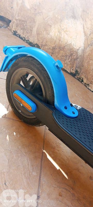 سكوتر على الكهرباء 3