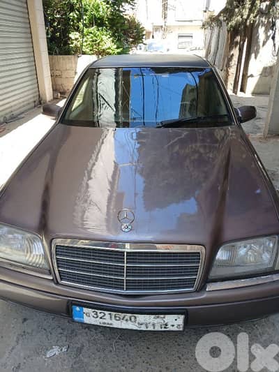 مرسيدس بنز 240/260/280 1995