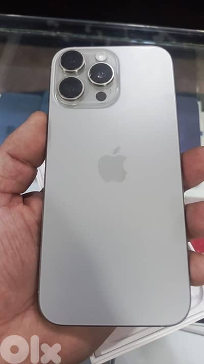 iphone 17 pro max khar2a