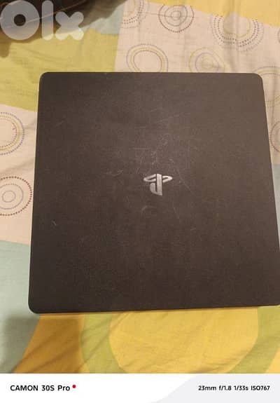 Ps4 For Sale!!!!  2CDs 1 controller