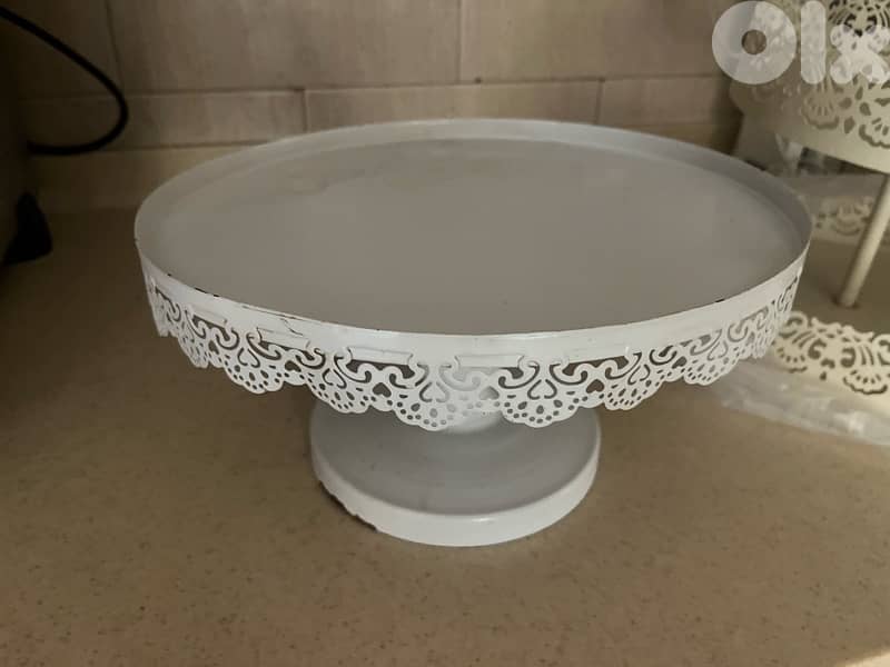 cup cakes and cakes trays 1