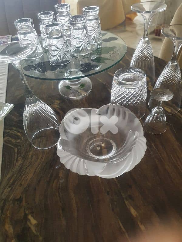 French Crystal glasses and Noretaki dinner set 1