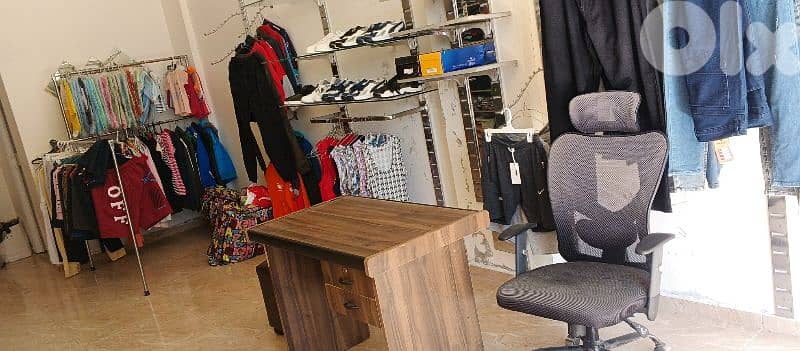 تصفية محل كامل بضاعة جديدة 9