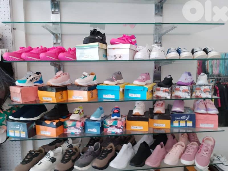 تصفية محل كامل بضاعة جديدة 14