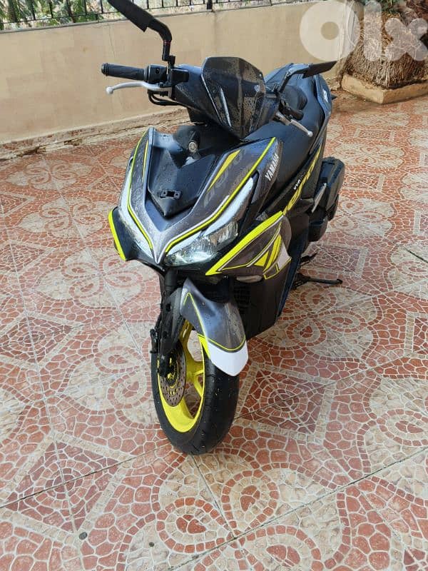yamaha aerox  155 cc 5