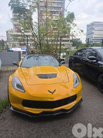 Chevrolet Corvette 2014 Look ZO6 top car!! Low miles ajnabiye
