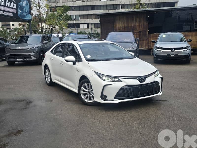 Toyota Corolla 2025 Limited edition as3ar jemle la toujar w rent car 0