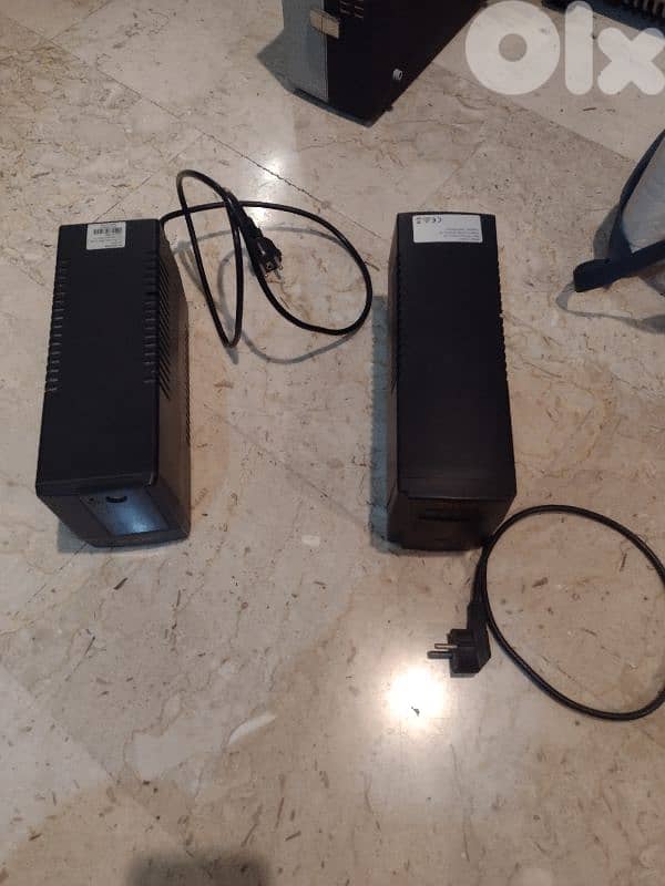2 ups for sale 2