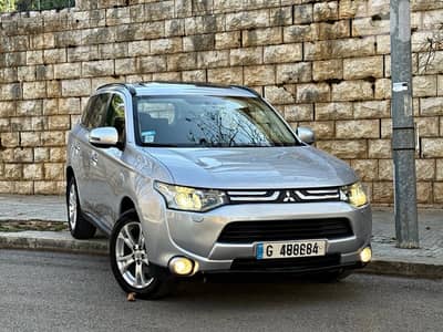 Mitsubishi Outlander GT 2014 مصدر و صيانة شركه لا ليوم مالك واحد جديده
