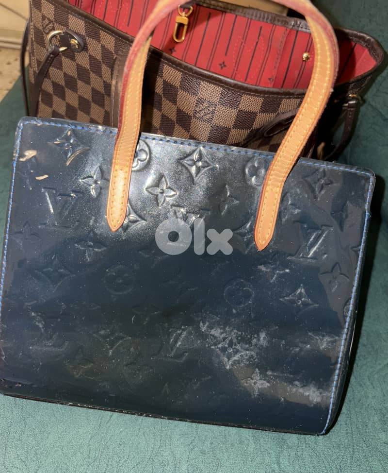 Authentic LOUIS VUITTON Bag 1