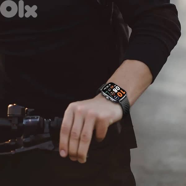 Green Lion Finder GPS Smart Watch - Black 2