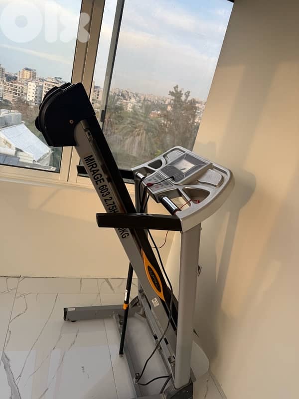 Treadmill 2.75H. P 120kg 2