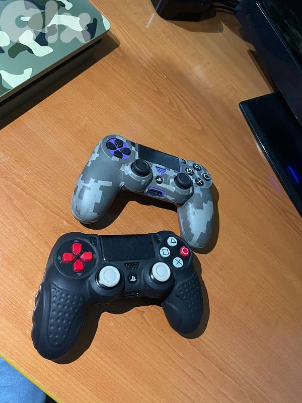 للبيع: بلايستيشن 4 سليم – إصدار مموّه (Camo Edition) بحالة ممتاز 4