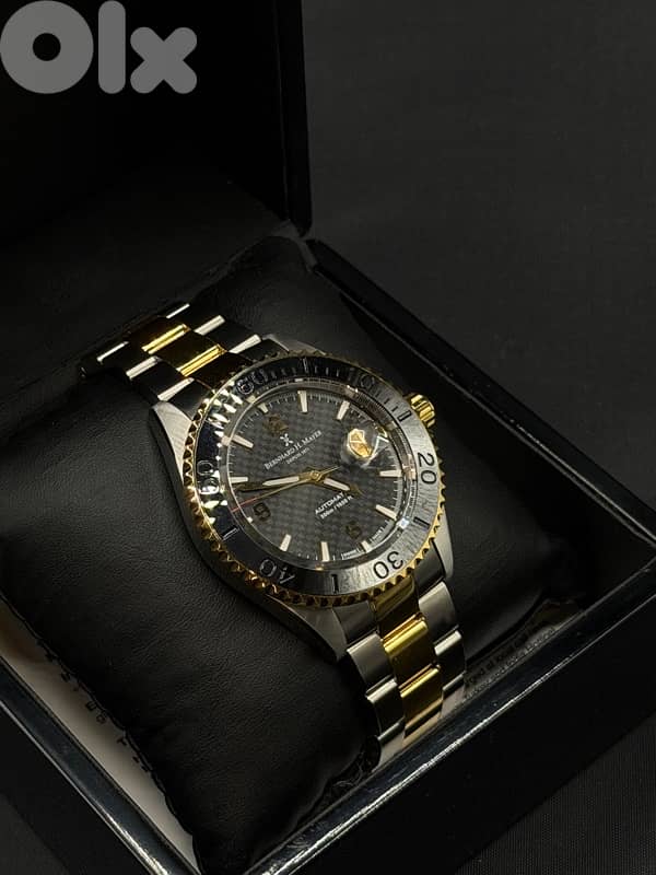 Nauticus Royale - Bernard H. Mayer 0