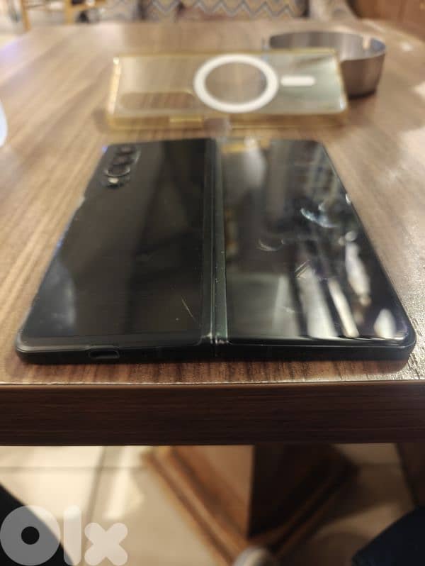 samsung z fold 3 256/12 rams 4