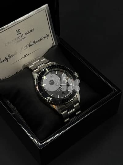 Nauticus Austro - Bernard H. Mayer