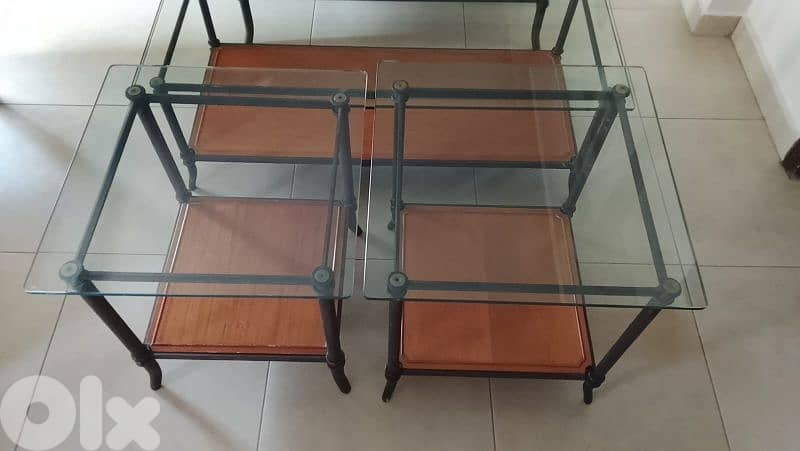 طاوله تلفزيون وطاوله كبيره مع ٢ صغار خشب ارز 2