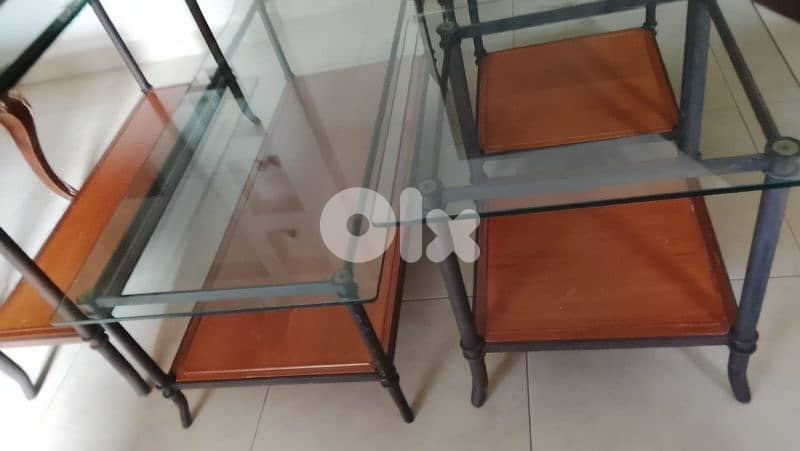 طاوله تلفزيون وطاوله كبيره مع ٢ صغار خشب ارز 4