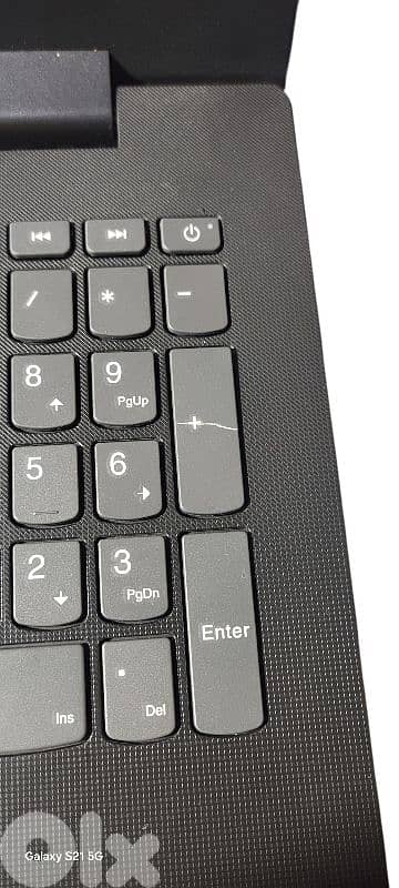 Lenevo ideapad 130-15ikb 1