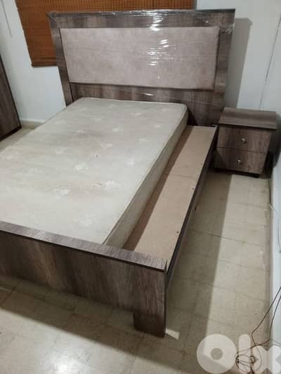 غرفة نوم جديدة طقم كامل