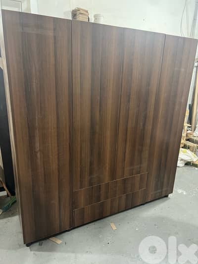 خزانة 4 درف جديدة من المعمل بافضل الاسعار