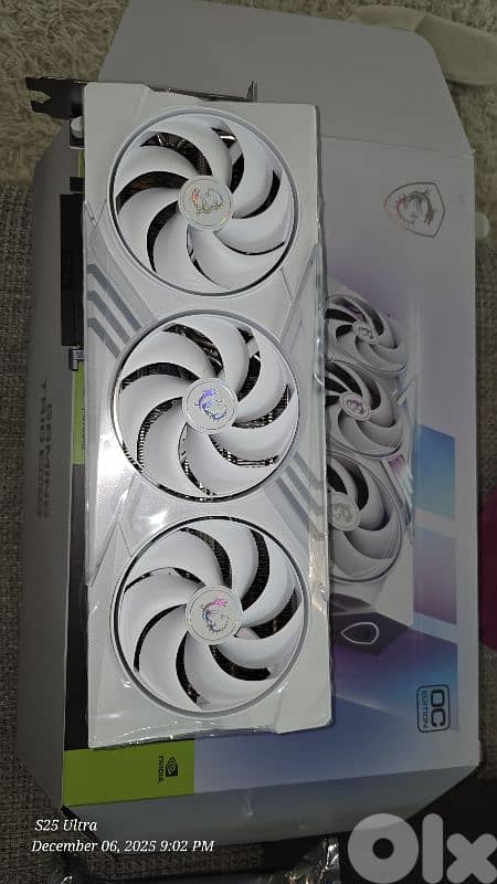 msi gaming trio rtx 5070 white . Samsung iphone motherboard 3