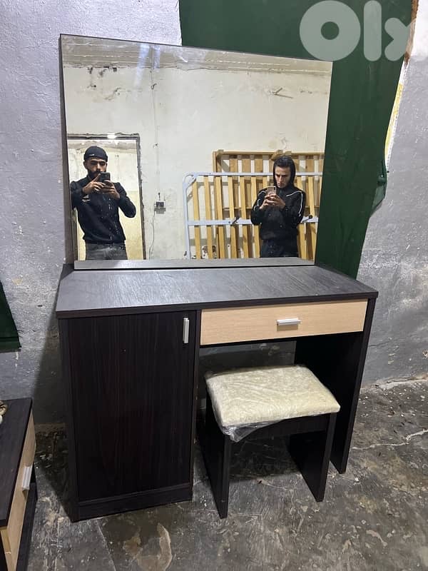 غرفة نوم شغل بيوتي هوم مستعملة شبه جديدة 3