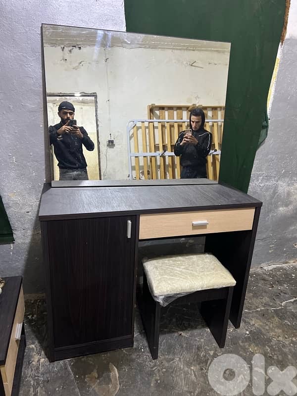 غرفة نوم تركيا مستعملة شبه جديدة 3