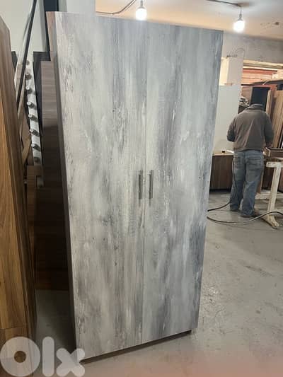 خزانة درفتين كلا رفوف جديدة من المعمل بافضل الاسعار